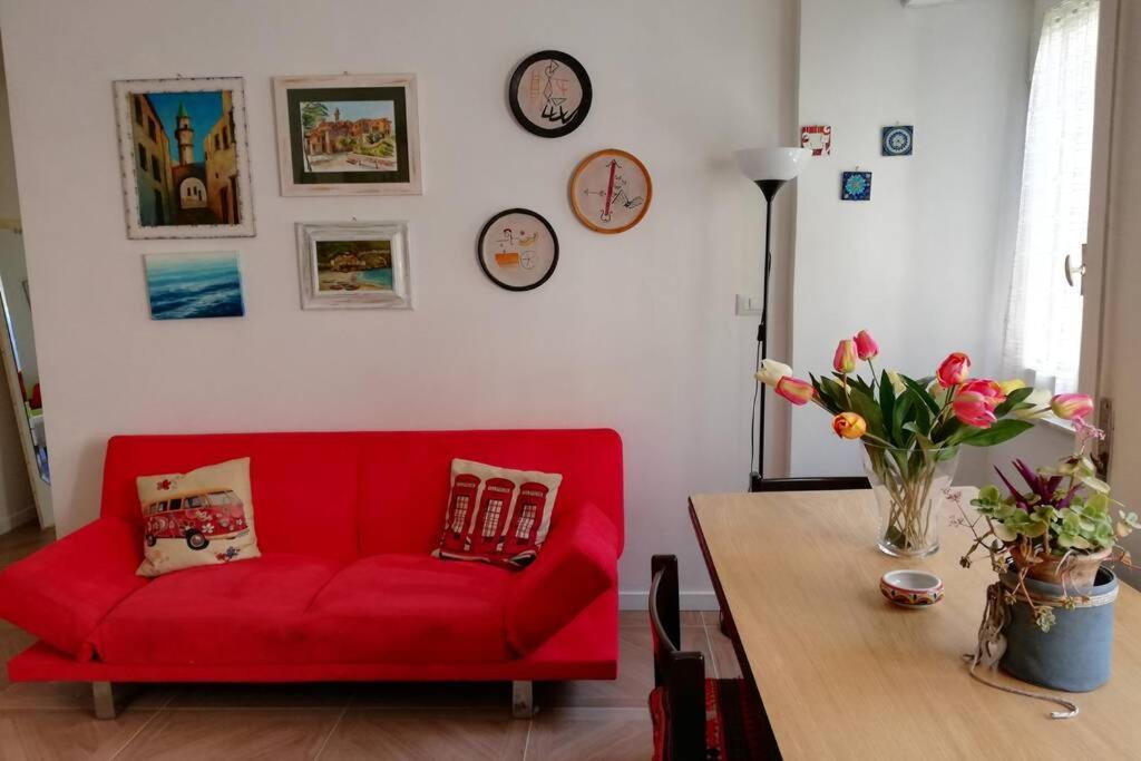Casa Vacanze Gli Oleandri Bracciano  Ngoại thất bức ảnh