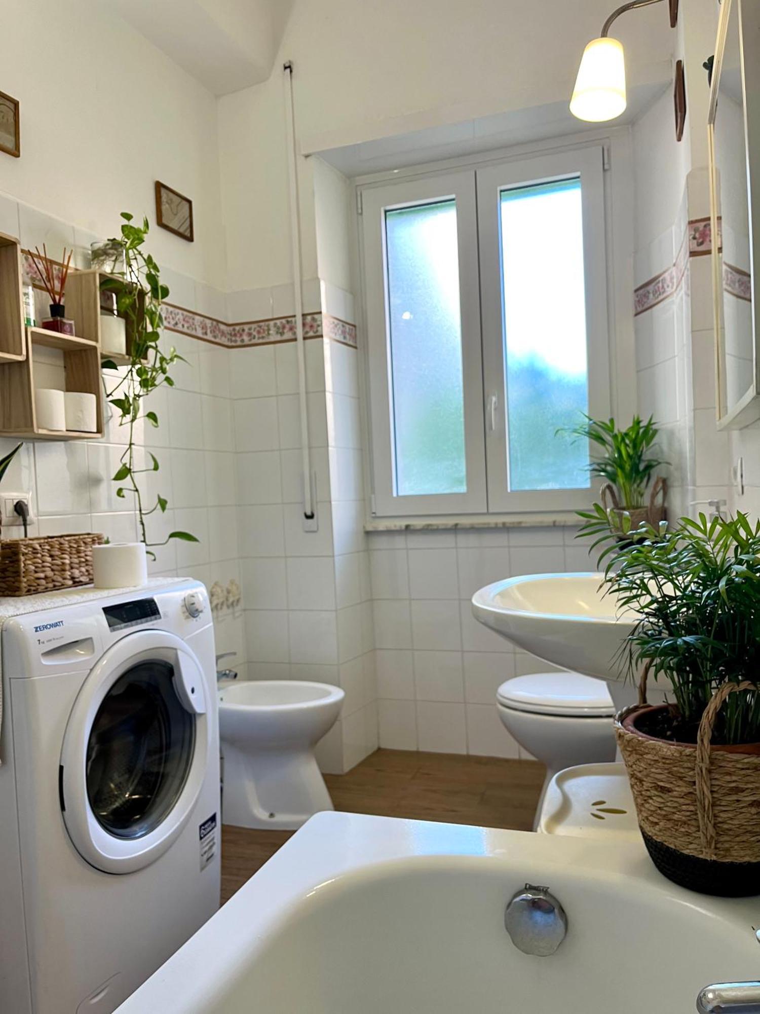 Casa Vacanze Gli Oleandri Bracciano  Ngoại thất bức ảnh
